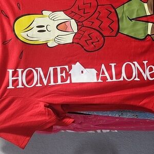 Home alone T-shirt
